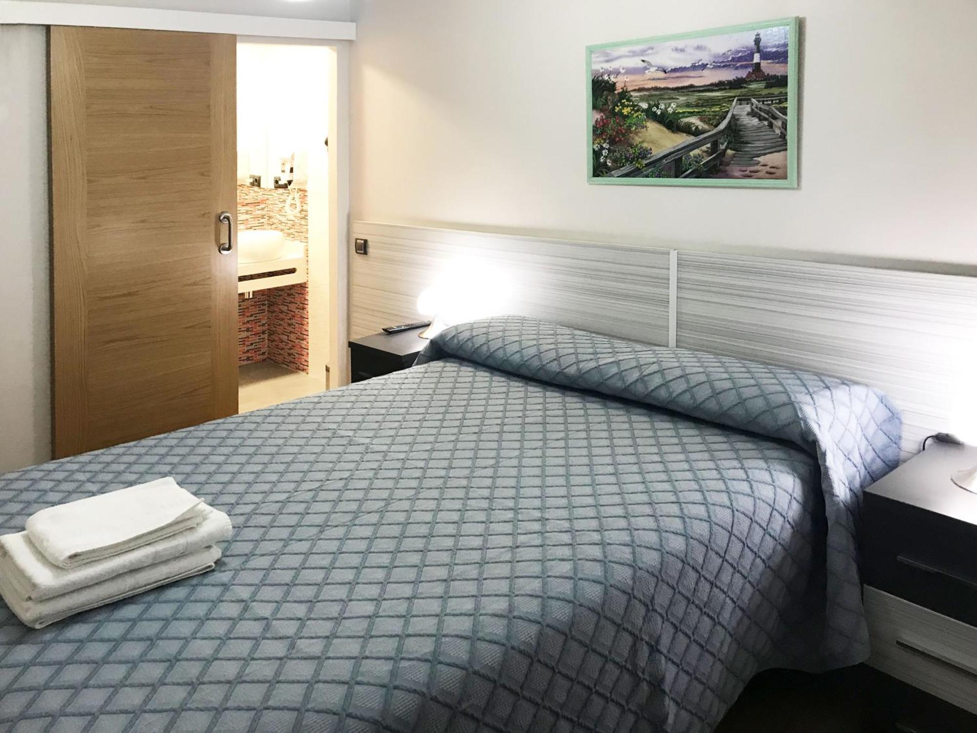 Pension Berceo Logroño Exteriér fotografie