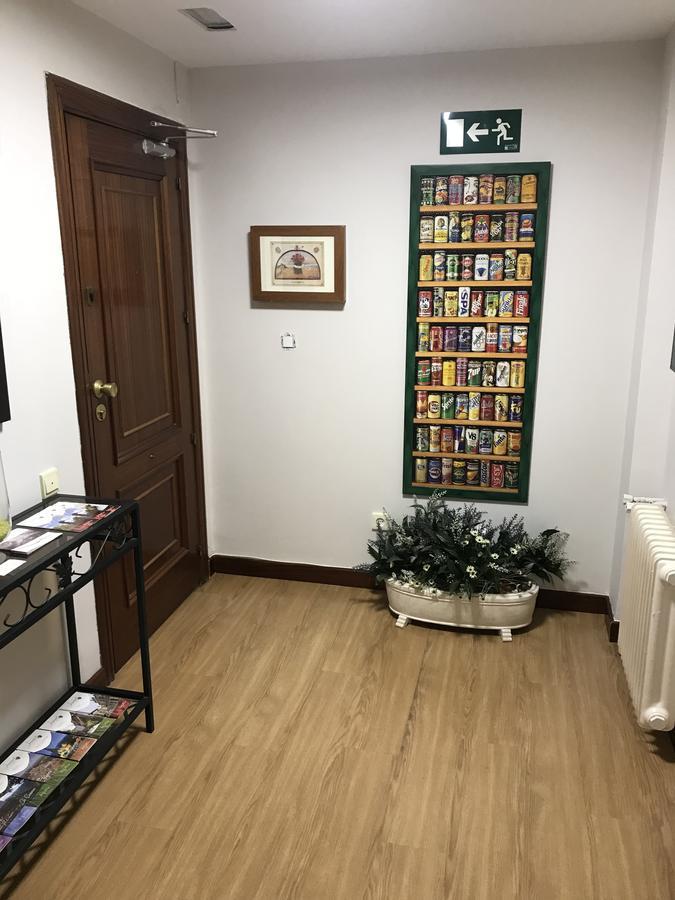 Pension Berceo Logroño Exteriér fotografie
