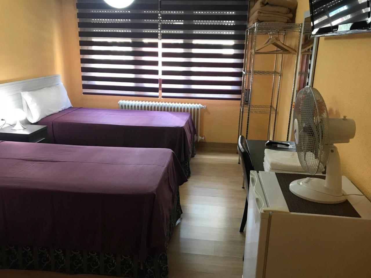 Pension Berceo Logroño Exteriér fotografie