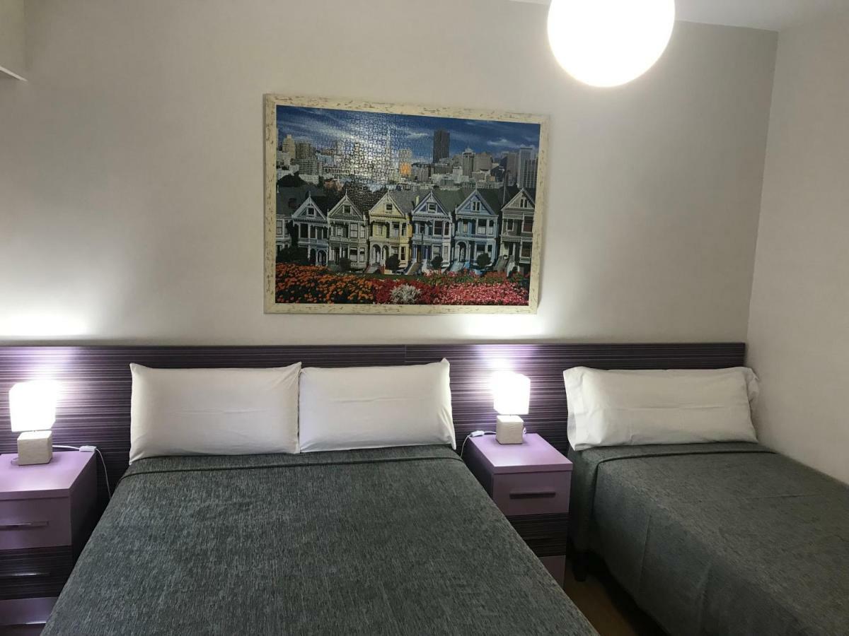 Pension Berceo Logroño Exteriér fotografie
